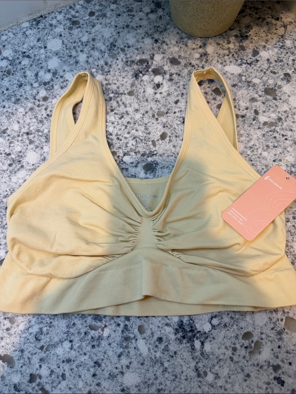 Feelingirl Seamless Light tan  Ruched Sports Bra size medium new